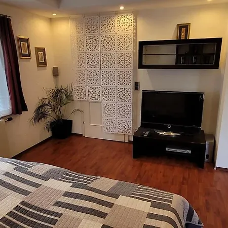 Mit Garten, Sauna Und Infrarotkabine Apartment *
