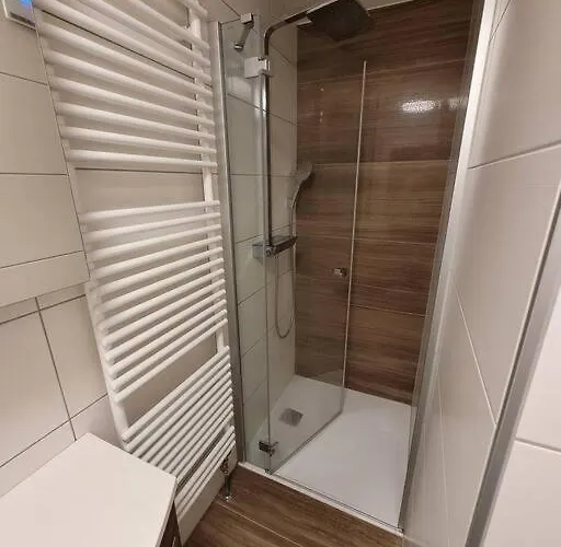 Daire Mit Garten, Sauna Und Infrarotkabine *