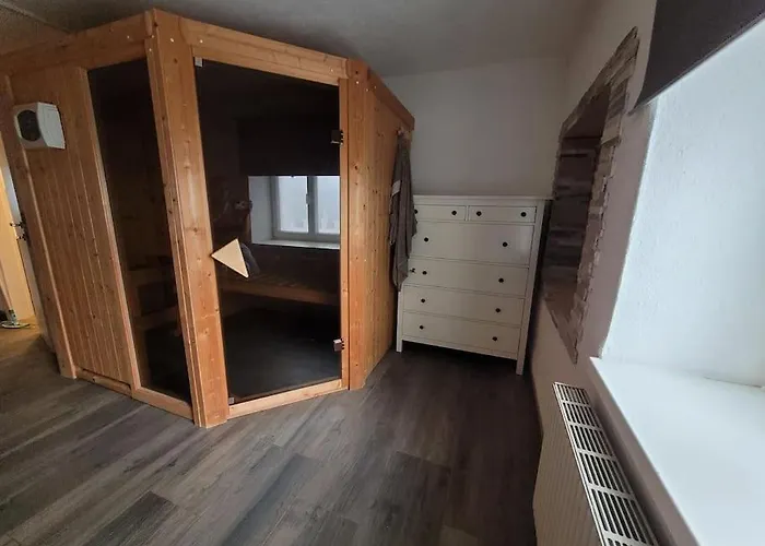 Mit Garten, Sauna Und Infrarotkabine Daire *