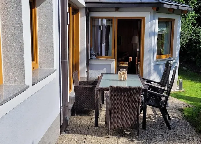 Mit Garten, Sauna Und Infrarotkabine